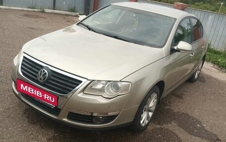 Volkswagen Passat B6, 2008 год, 525 000 рублей, 3 фотография