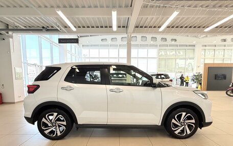 Toyota Raize I, 2020 год, 1 749 999 рублей, 7 фотография