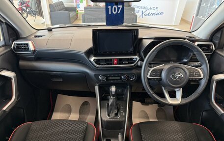 Toyota Raize I, 2020 год, 1 749 999 рублей, 16 фотография