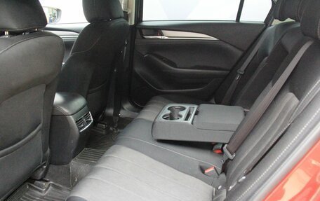 Mazda 6, 2019 год, 1 947 000 рублей, 26 фотография