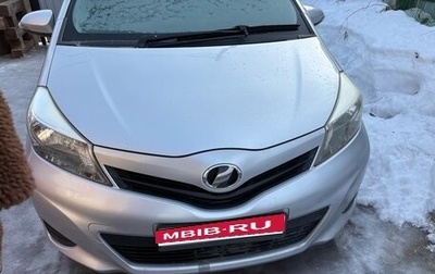 Toyota Vitz, 2012 год, 800 000 рублей, 1 фотография