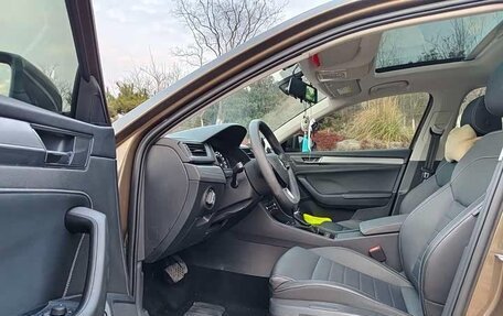 Skoda Superb III рестайлинг, 2021 год, 1 560 620 рублей, 10 фотография