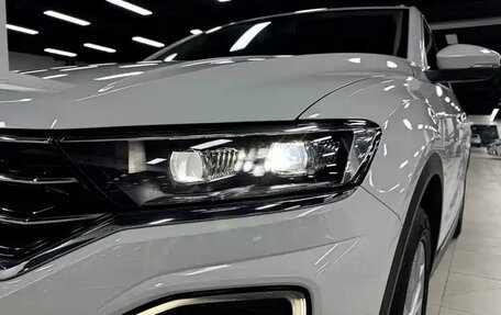 Volkswagen T-Roc I, 2022 год, 1 754 760 рублей, 12 фотография