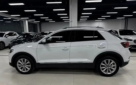 Volkswagen T-Roc I, 2022 год, 1 754 760 рублей, 14 фотография