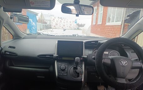 Toyota Wish II, 2010 год, 1 200 000 рублей, 3 фотография