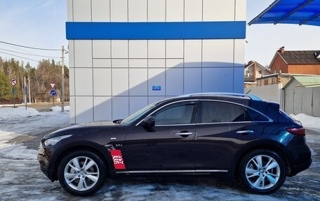 Infiniti QX70, 2016 год, 2 300 000 рублей, 3 фотография