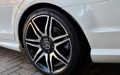 Mercedes-Benz C-Класс, 2011 год, 1 300 000 рублей, 24 фотография