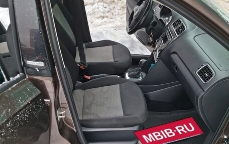 Volkswagen Polo VI (EU Market), 2014 год, 840 000 рублей, 2 фотография