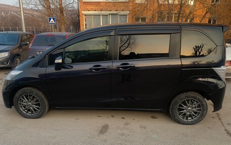 Honda Freed I, 2012 год, 1 050 000 рублей, 12 фотография
