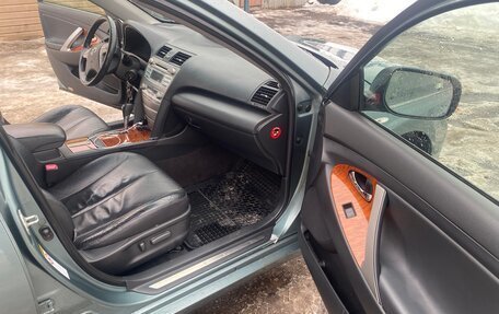 Toyota Camry, 2007 год, 1 150 000 рублей, 4 фотография