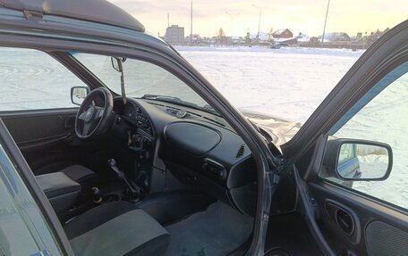 Chevrolet Niva I рестайлинг, 2016 год, 650 000 рублей, 6 фотография