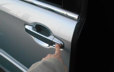 Toyota Noah III, 2015 год, 1 490 009 рублей, 15 фотография