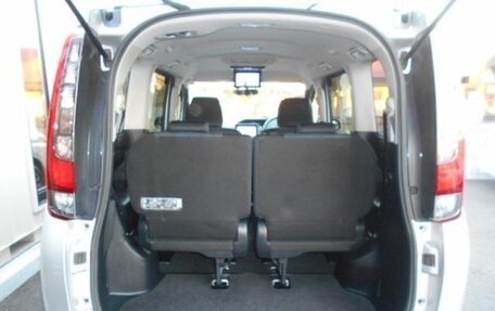 Toyota Noah III, 2015 год, 1 490 009 рублей, 17 фотография