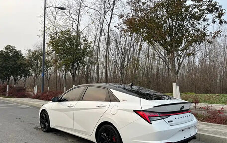 Hyundai Elantra, 2022 год, 1 120 000 рублей, 6 фотография