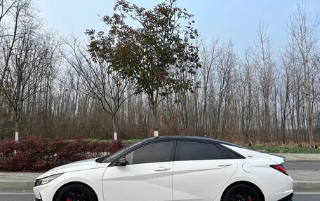 Hyundai Elantra, 2022 год, 1 120 000 рублей, 4 фотография