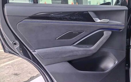 Volkswagen Tiguan, 2024 год, 4 522 000 рублей, 29 фотография