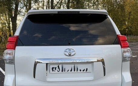 Toyota Land Cruiser Prado 150 рестайлинг 2, 2012 год, 4 400 000 рублей, 3 фотография