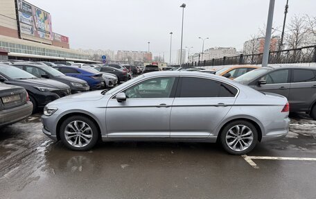 Volkswagen Passat B8 рестайлинг, 2019 год, 1 875 000 рублей, 6 фотография