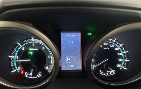 Toyota Land Cruiser Prado 150 рестайлинг 2, 2012 год, 4 400 000 рублей, 26 фотография