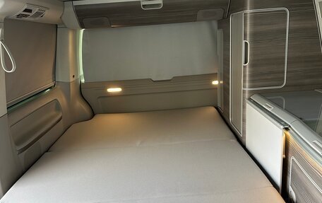 Volkswagen California T6, 2018 год, 6 800 000 рублей, 18 фотография