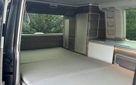 Volkswagen California T6, 2018 год, 6 800 000 рублей, 16 фотография