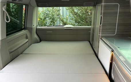 Volkswagen California T6, 2018 год, 6 800 000 рублей, 19 фотография