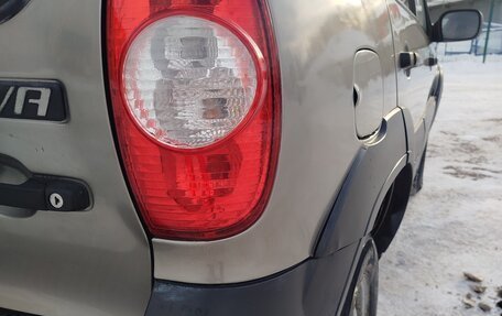 Chevrolet Niva I рестайлинг, 2011 год, 415 000 рублей, 7 фотография