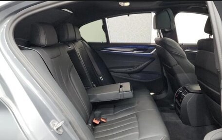 BMW 5 серия, 2023 год, 4 613 000 рублей, 10 фотография