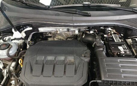 Volkswagen Tiguan II, 2021 год, 3 950 000 рублей, 20 фотография