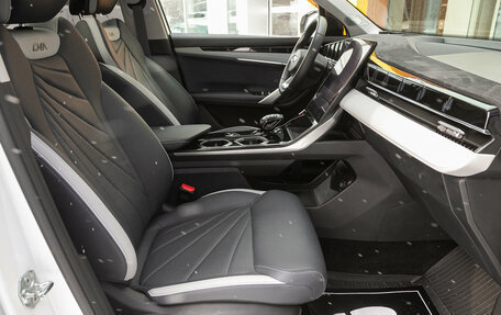 Geely Atlas, 2024 год, 2 928 000 рублей, 20 фотография