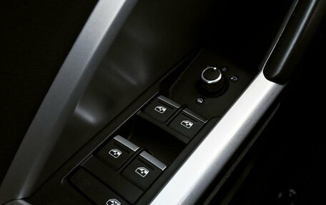 Audi Q3, 2020 год, 3 995 000 рублей, 17 фотография