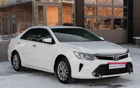Toyota Camry, 2016 год, 2 400 000 рублей, 3 фотография