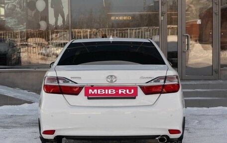 Toyota Camry, 2016 год, 2 400 000 рублей, 6 фотография
