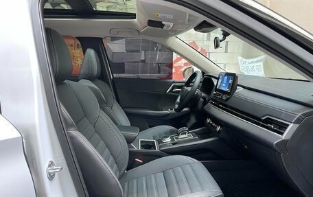 Mitsubishi Outlander, 2023 год, 3 990 000 рублей, 8 фотография