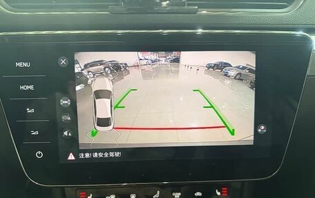 Skoda Superb III рестайлинг, 2023 год, 1 947 000 рублей, 16 фотография