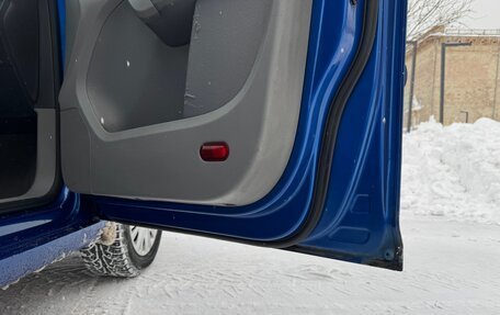 Volkswagen Caddy III рестайлинг, 2006 год, 649 000 рублей, 39 фотография