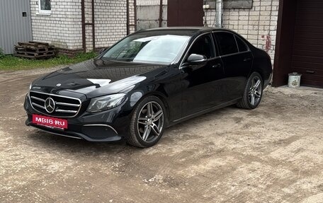 Mercedes-Benz E-Класс, 2019 год, 3 350 000 рублей, 22 фотография