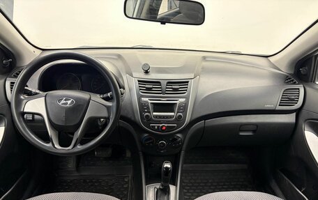 Hyundai Solaris II рестайлинг, 2016 год, 869 000 рублей, 17 фотография