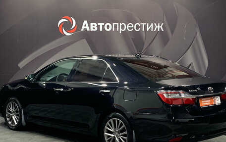 Toyota Camry, 2017 год, 2 465 000 рублей, 8 фотография