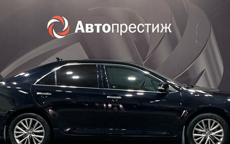 Toyota Camry, 2017 год, 2 465 000 рублей, 5 фотография