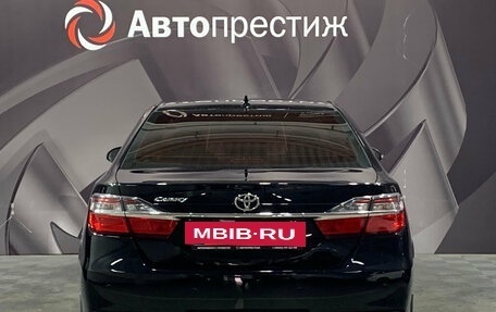 Toyota Camry, 2017 год, 2 465 000 рублей, 7 фотография