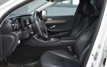 Mercedes-Benz E-Класс, 2016 год, 1 759 888 рублей, 19 фотография