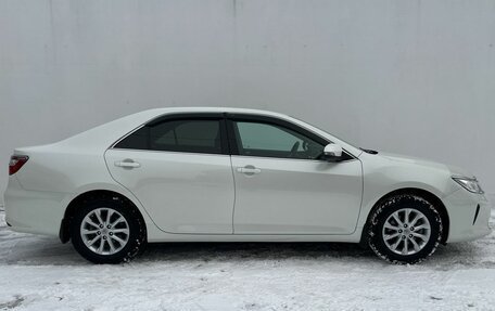 Toyota Camry, 2016 год, 2 190 000 рублей, 4 фотография