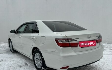 Toyota Camry, 2016 год, 2 190 000 рублей, 7 фотография