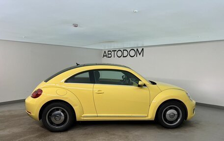 Volkswagen Beetle, 2014 год, 1 698 000 рублей, 6 фотография