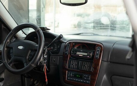 Ford Explorer IV, 2005 год, 900 000 рублей, 10 фотография