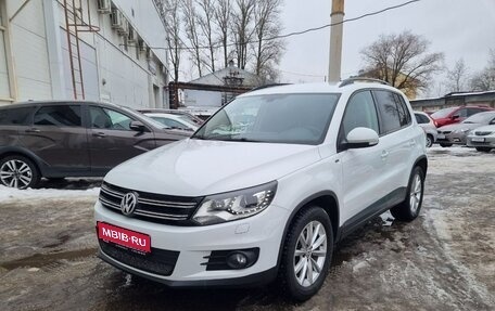Volkswagen Tiguan I, 2015 год, 1 399 000 рублей, 1 фотография