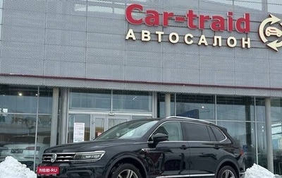 Volkswagen Tiguan II, 2019 год, 2 900 000 рублей, 1 фотография