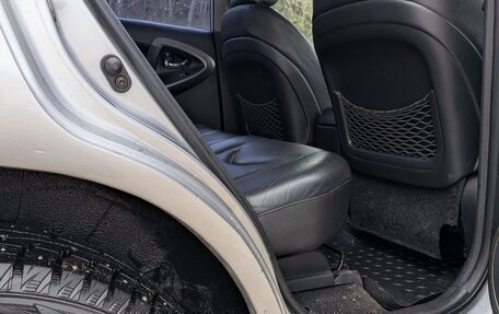 Toyota RAV4, 2006 год, 845 000 рублей, 9 фотография