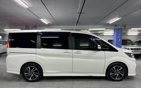 Honda Stepwgn IV, 2020 год, 2 595 000 рублей, 4 фотография